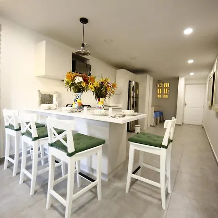 Apartamento Edificio Las Bovedas En * Cartagena