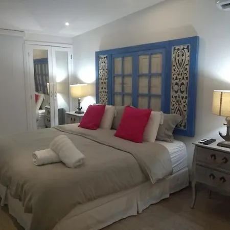 Apartamento Edificio Las Bovedas En *