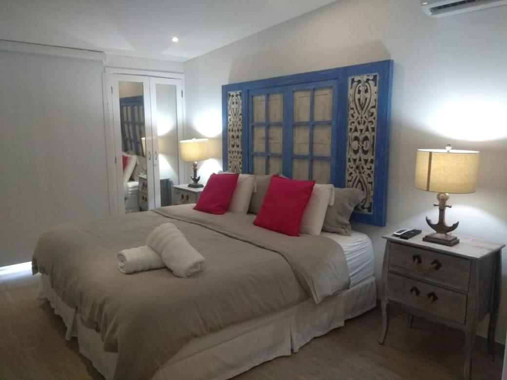 Apartamento Edificio Las Bovedas En *